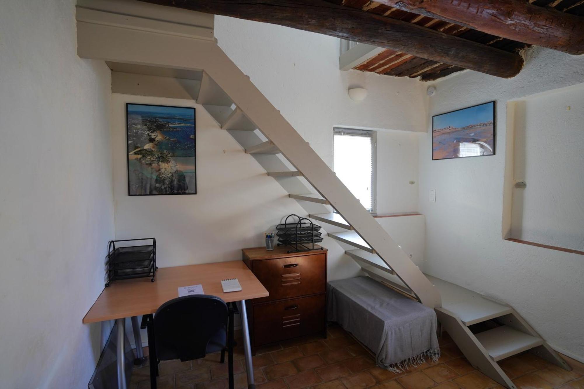 Maison De Village Provencal Ventabren Esterno foto
